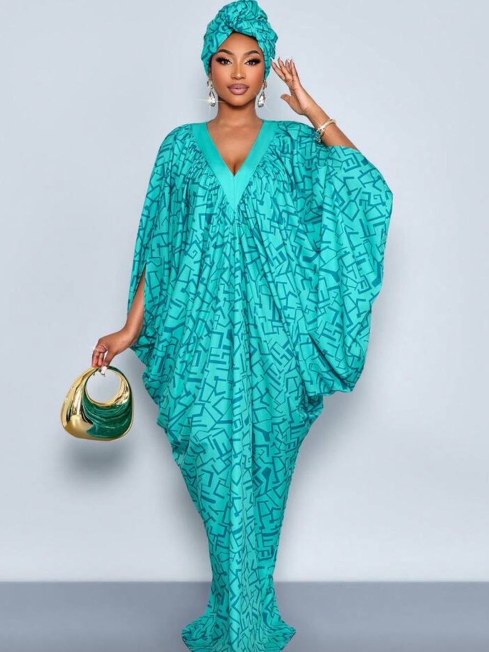 Dress-SOLERSUN 3 XL Spring/Summer Blocked V-Neck Pleated Design - Picture 2 of 9